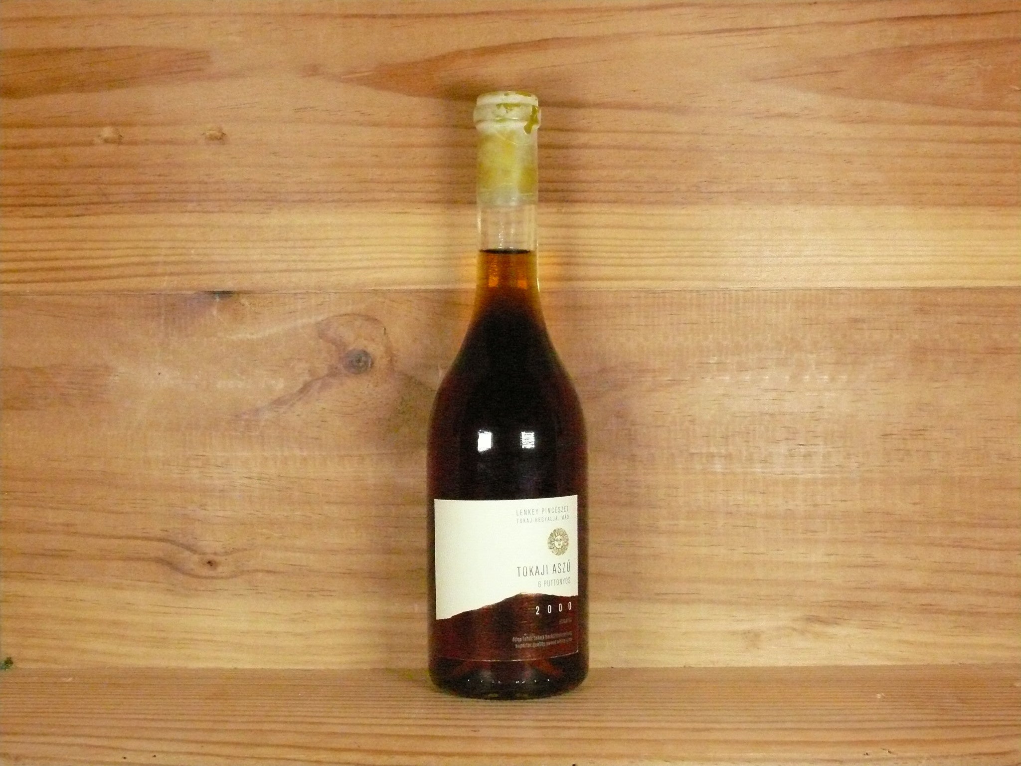 Lenkey Pincészet – Tokaji Aszú 6 Puttonyos 2000 | Atlas Wine